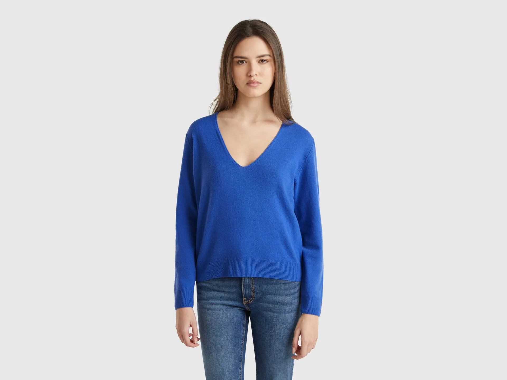 Maglione con scollo a V in pura lana Merino