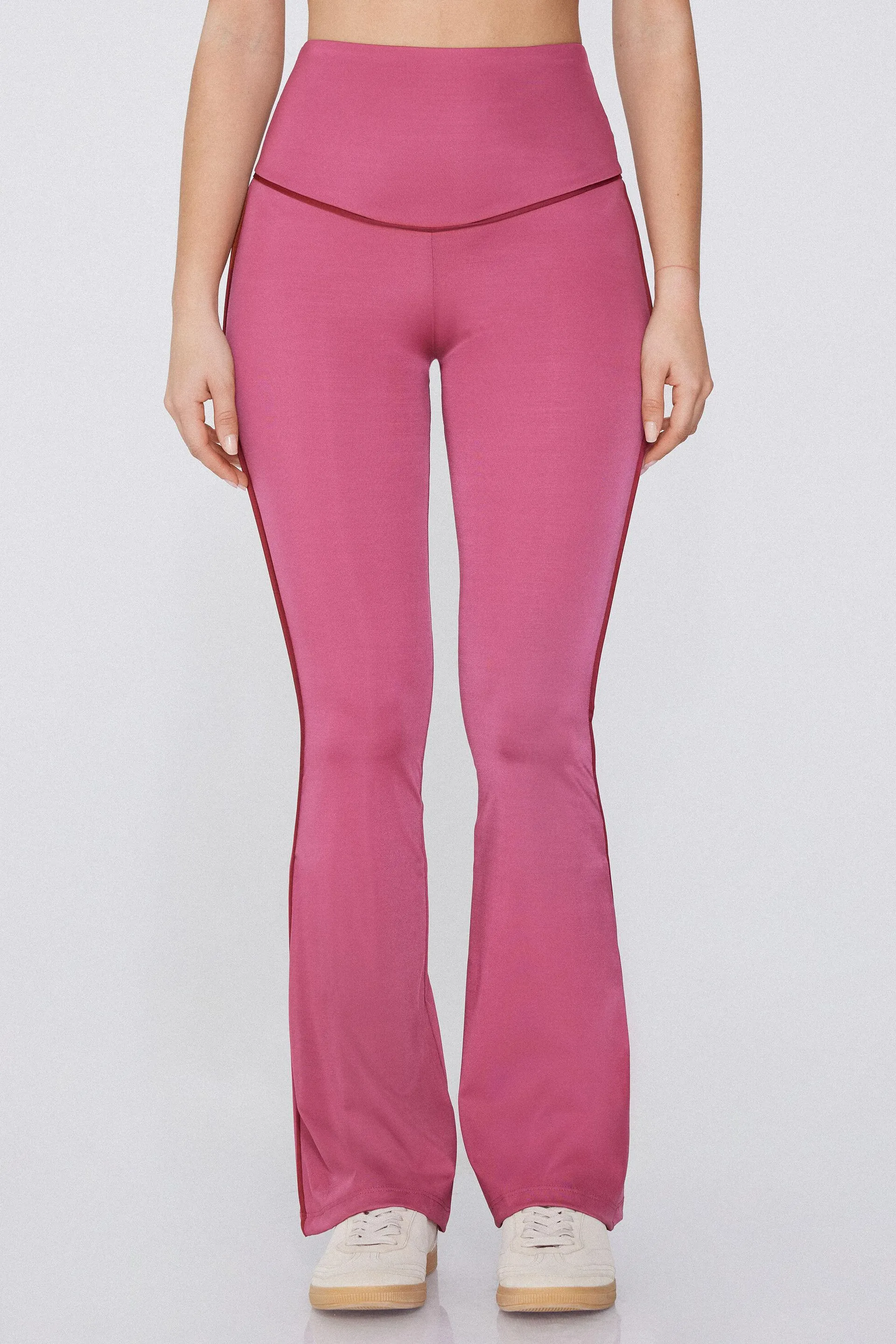 Leggings Flare Microfibra Piping