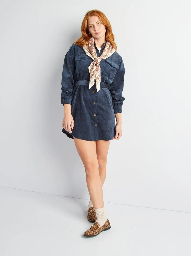 Vestito chemisier corto in velluto da portare con cintura - blu