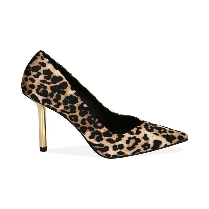 Décolleté leopard in raso, tacco 9 cm