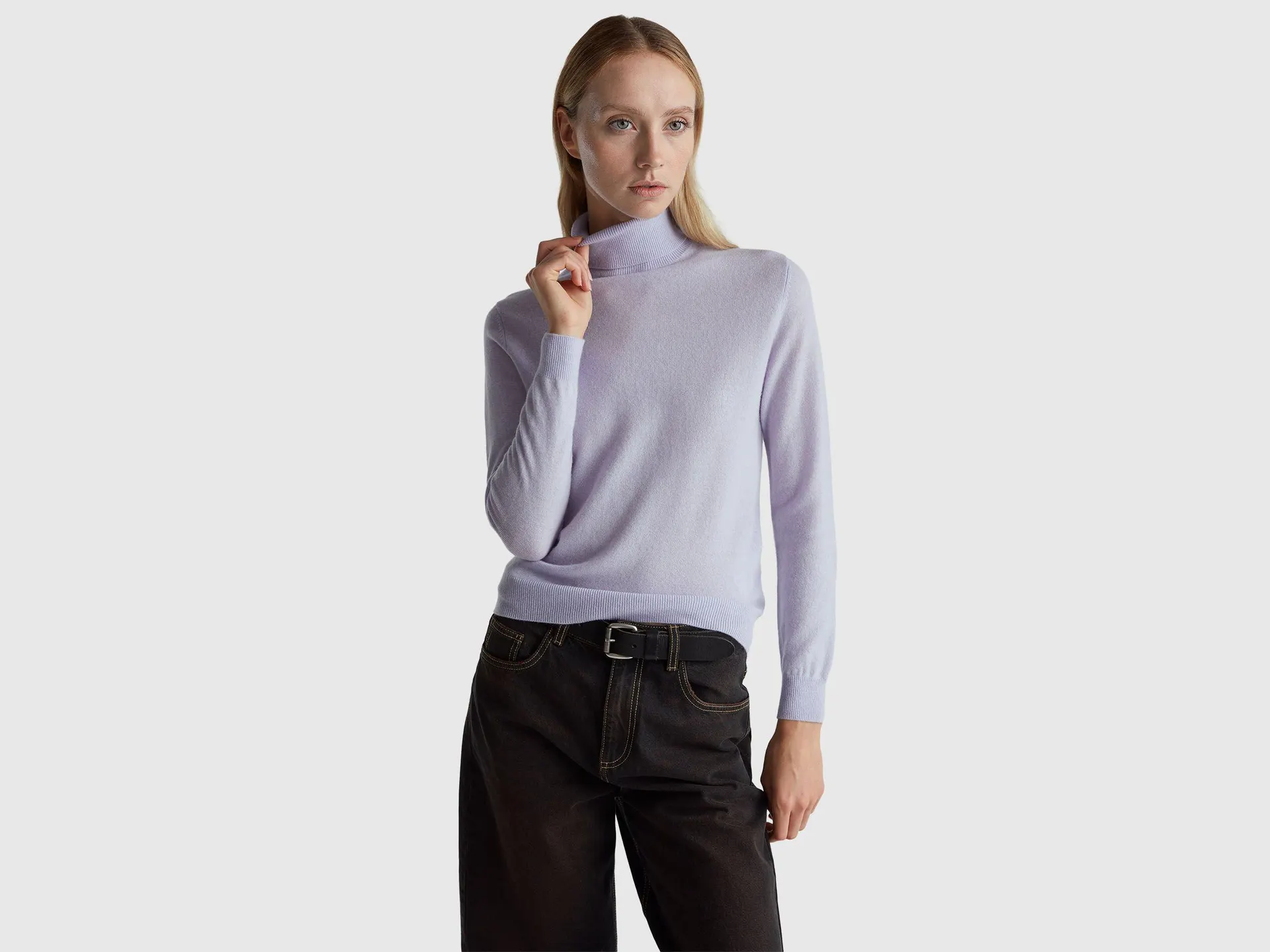 Maglione dolcevita lilla in pura lana Merino