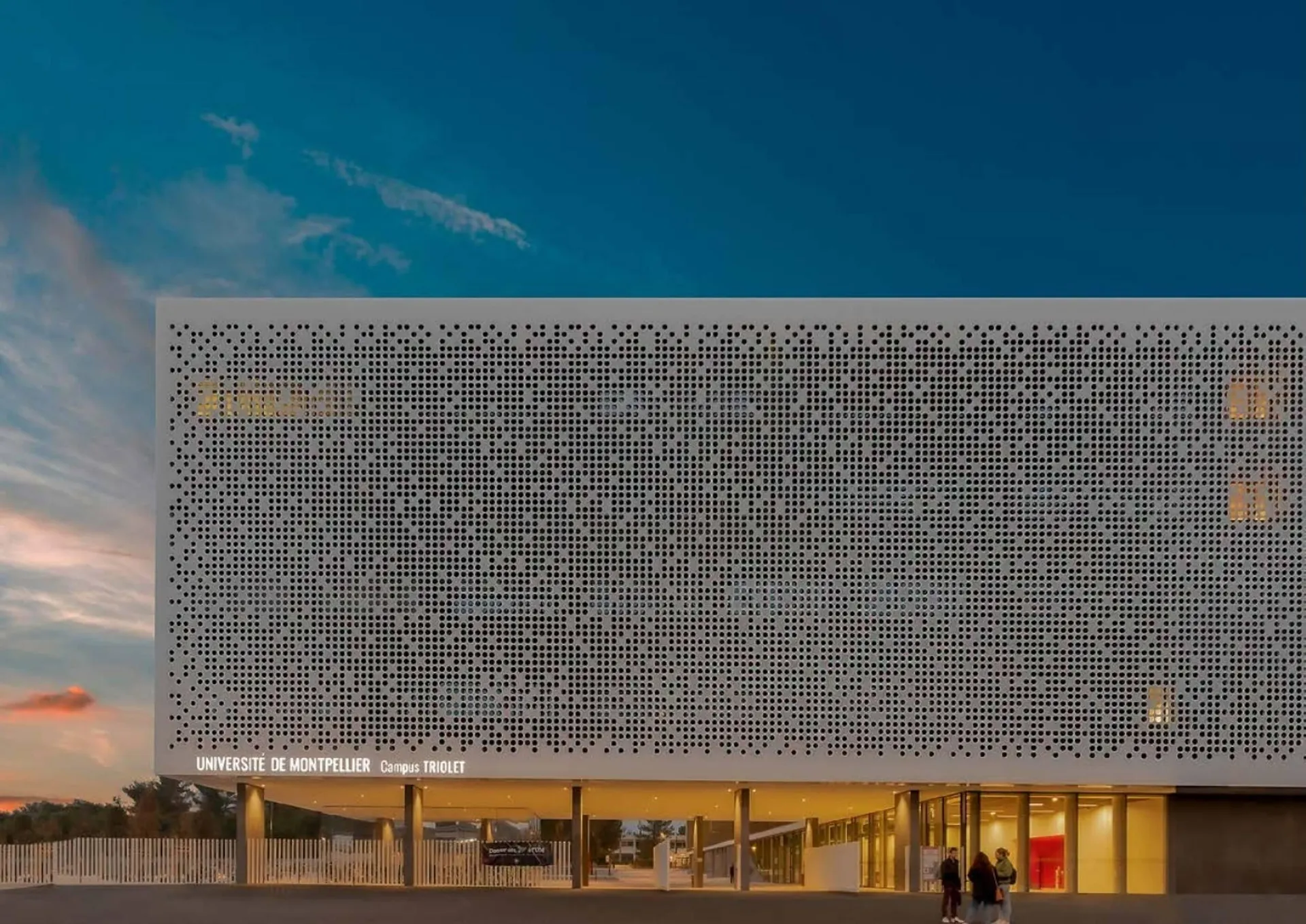 Volantino Porcelanosa da 9 aprile a 28 dicembre di 2024 - Pagina del volantino 52