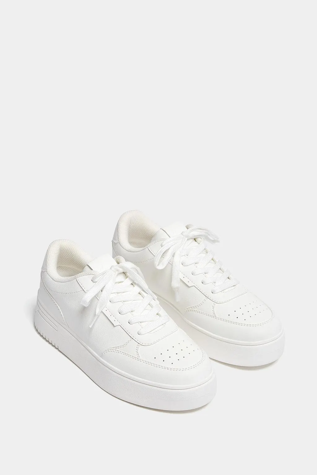 MINIMALIST LACE-UP CHUNKY TRAINERS
