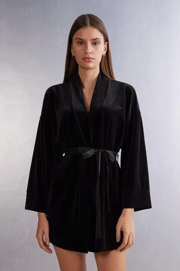 Kimono in Velluto The Game of Seduction