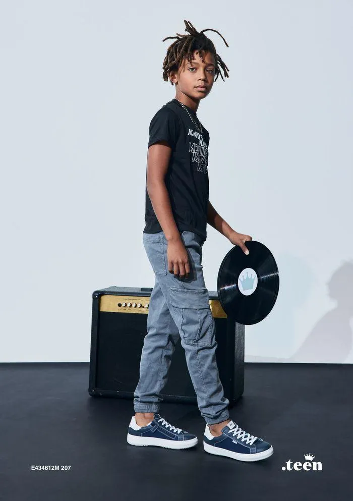 Spring summer 2024 da 27 marzo a 31 maggio di 2024 - Pagina del volantino 17