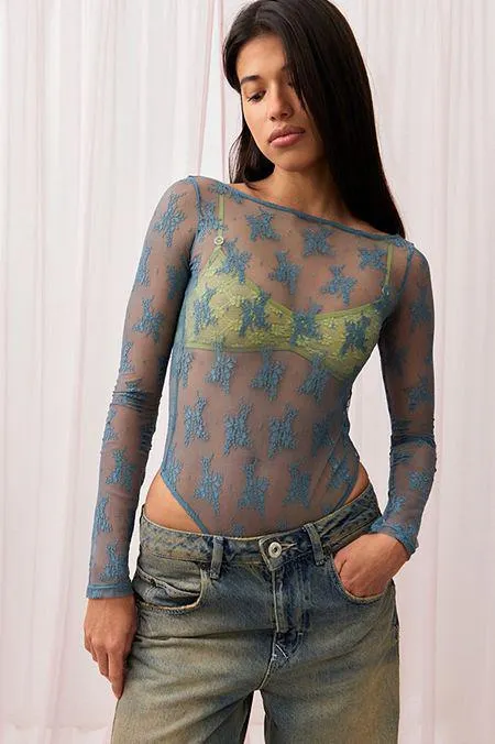 Out From Under Body a maniche lunghe in pizzo a rete