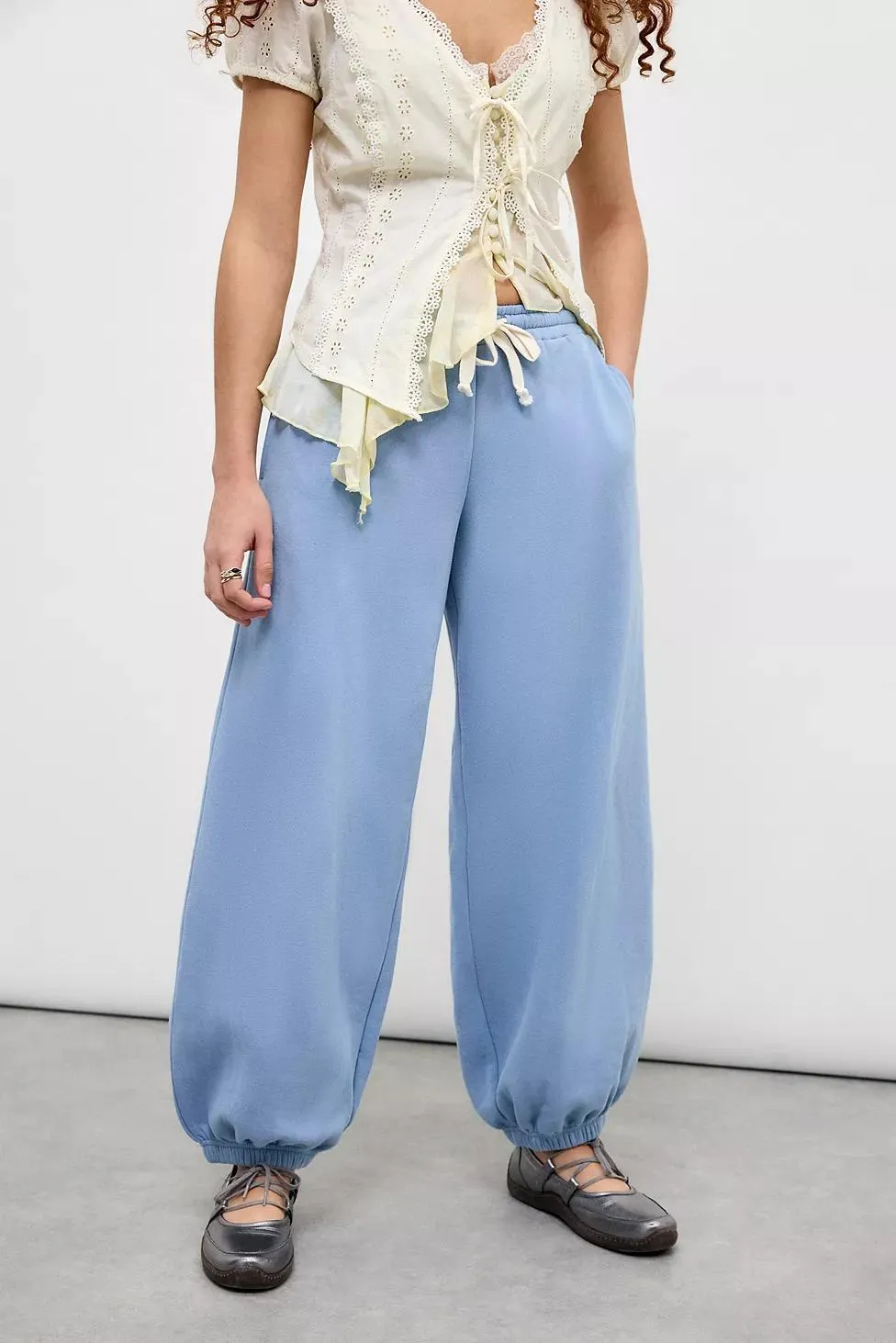 Out From Under Joggers a Palloncino Brenda