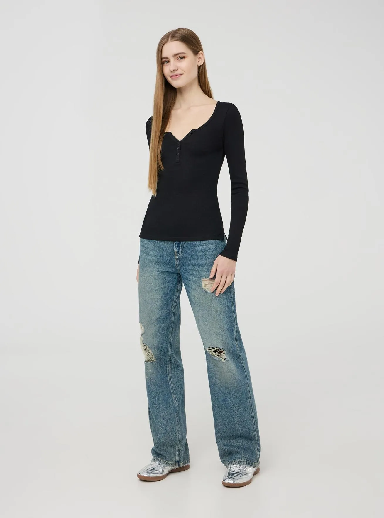 T-shirt serafino a costine Nero