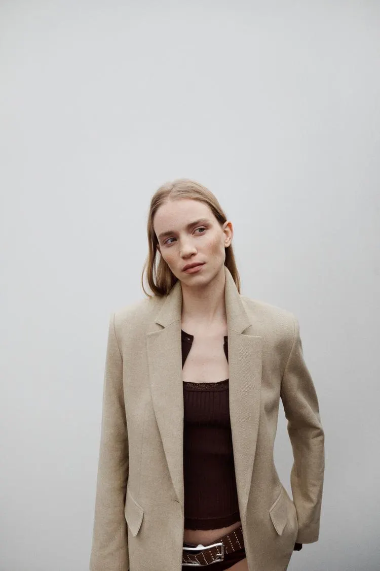 BLAZER RECTO HOMBRERAS