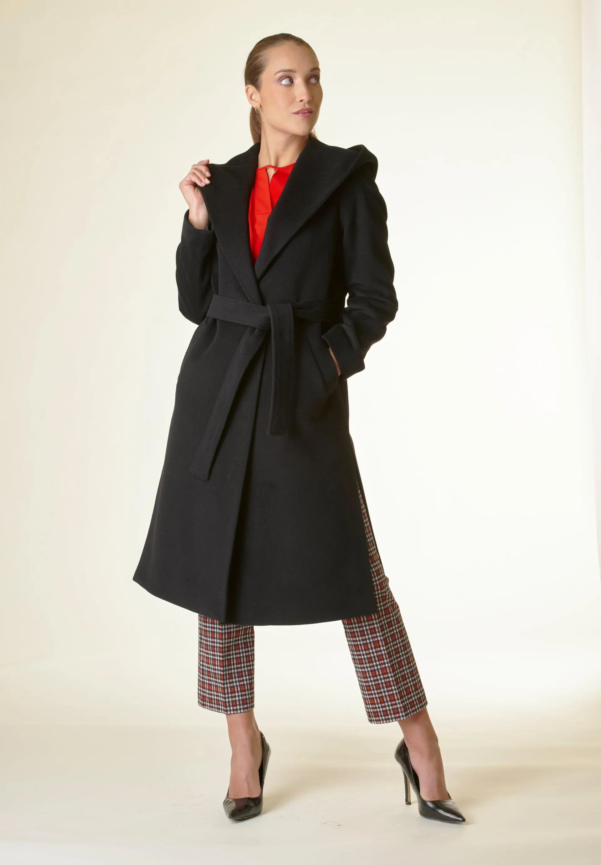 Cappotto nero lana cashmere cappuccio