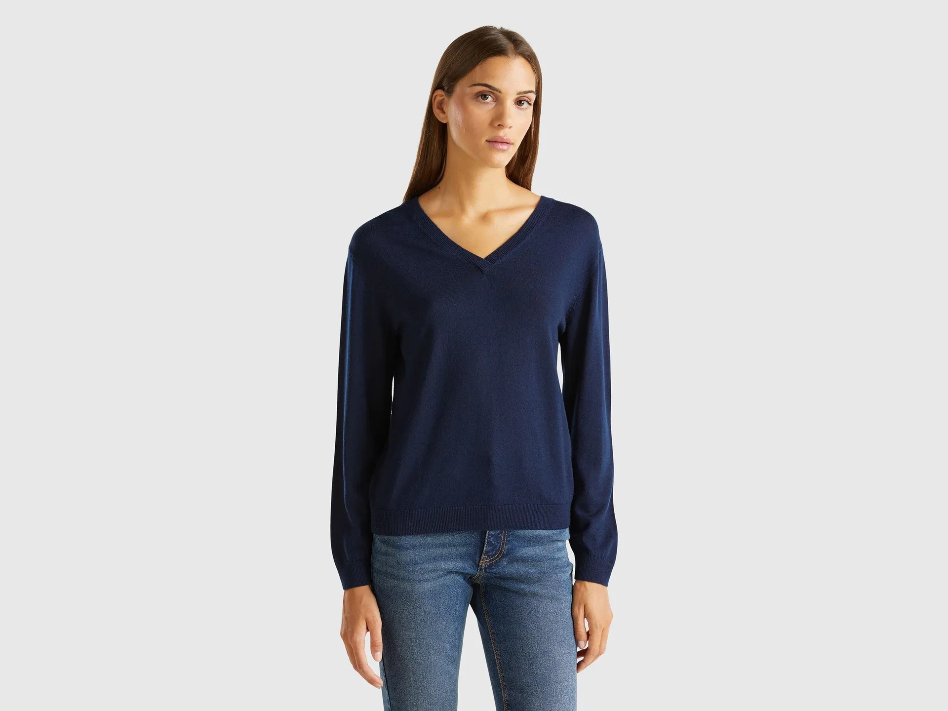 Maglia scollo a V in pura lana Merino