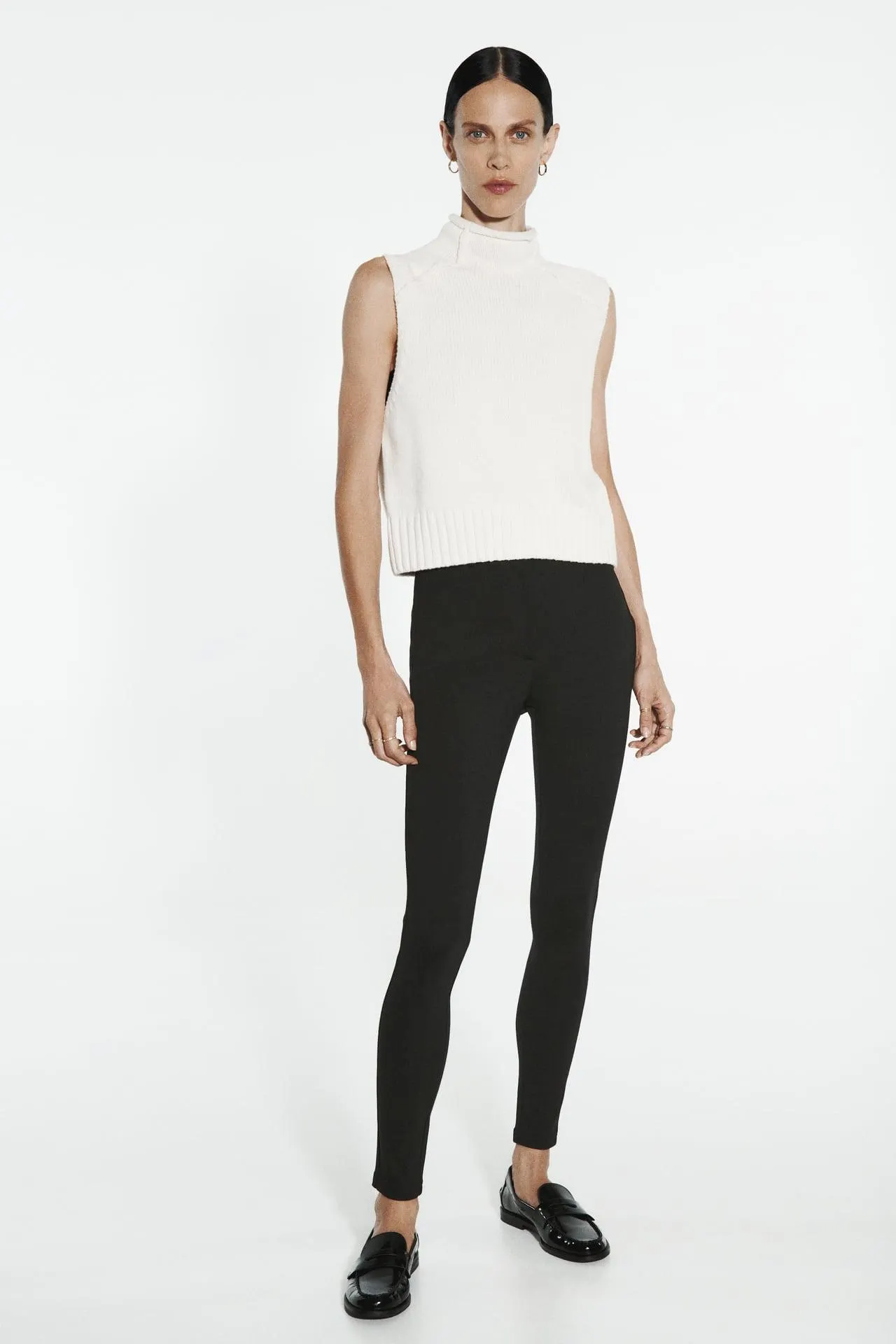 JEGGING A VITA ALTA CON BOTTONE