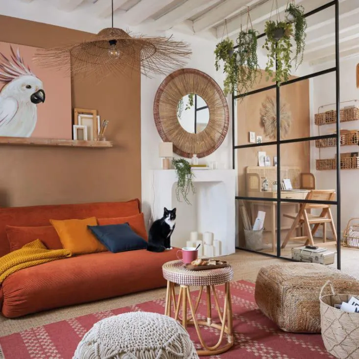 Portariviste in rattan traforato