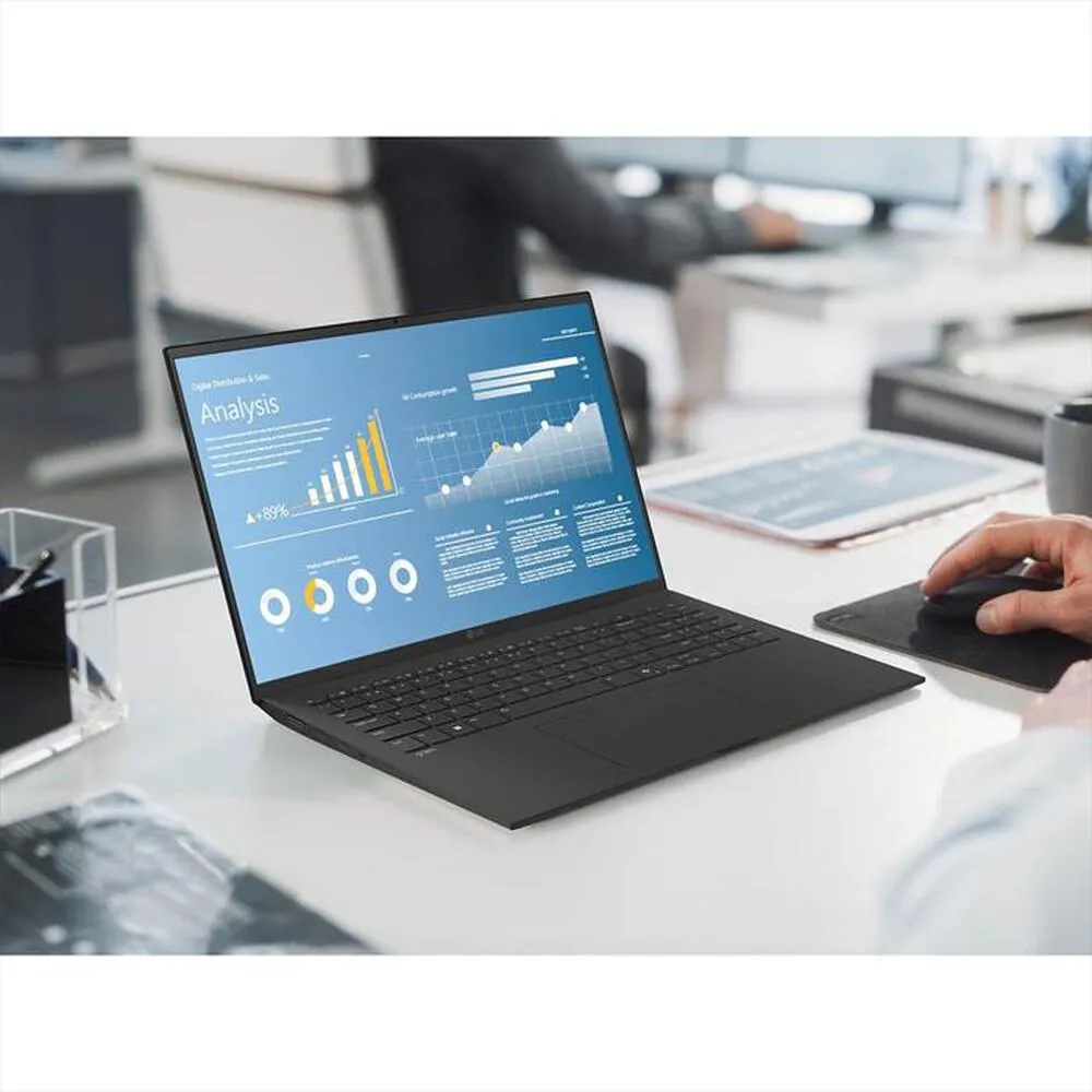 LG - Notebook 17" Copilot+ PC GRAM AI 17Z90TL-Nero