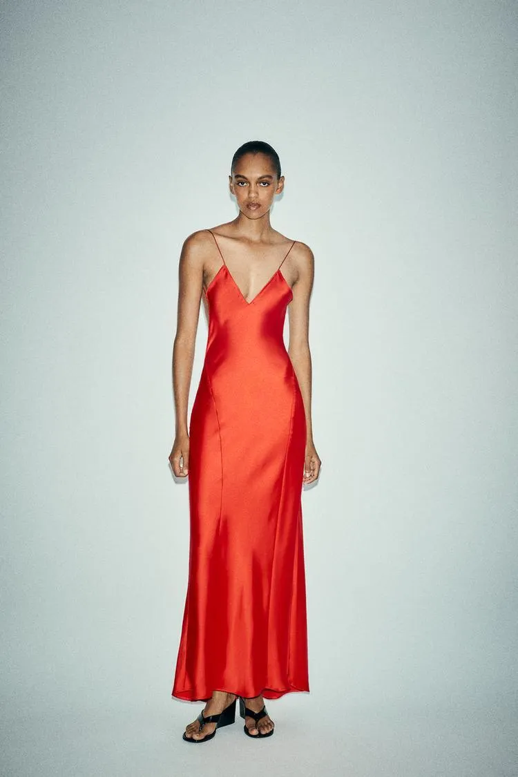 VESTIDO LARGO SATINADO ESPALDA DESCUBIERTA