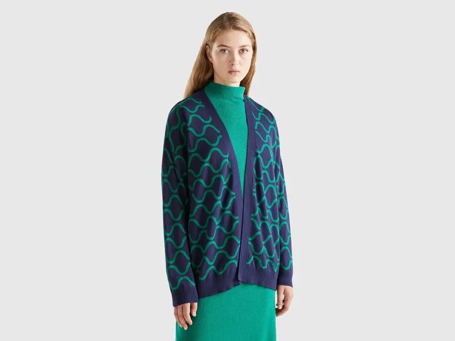 Cardigan reversibile con motivo onde