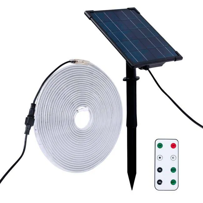 Striscia LED solare 40W con telecomando - 10 metri - IP65 - Disponibile in RGB e 2700K