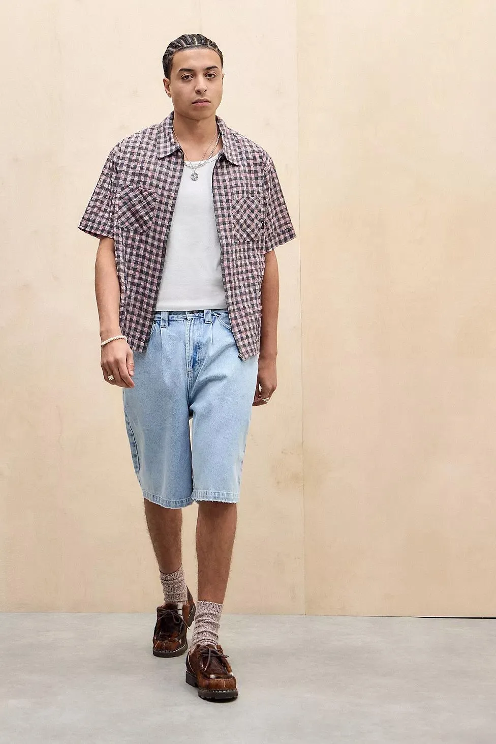 Temp Surf Co UO Exclusive Camicia Seersucker Grigia e Rossa con Zip