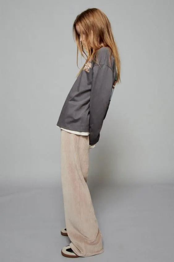 MAGLIETTA CON STAMPA DI MONTAGNA