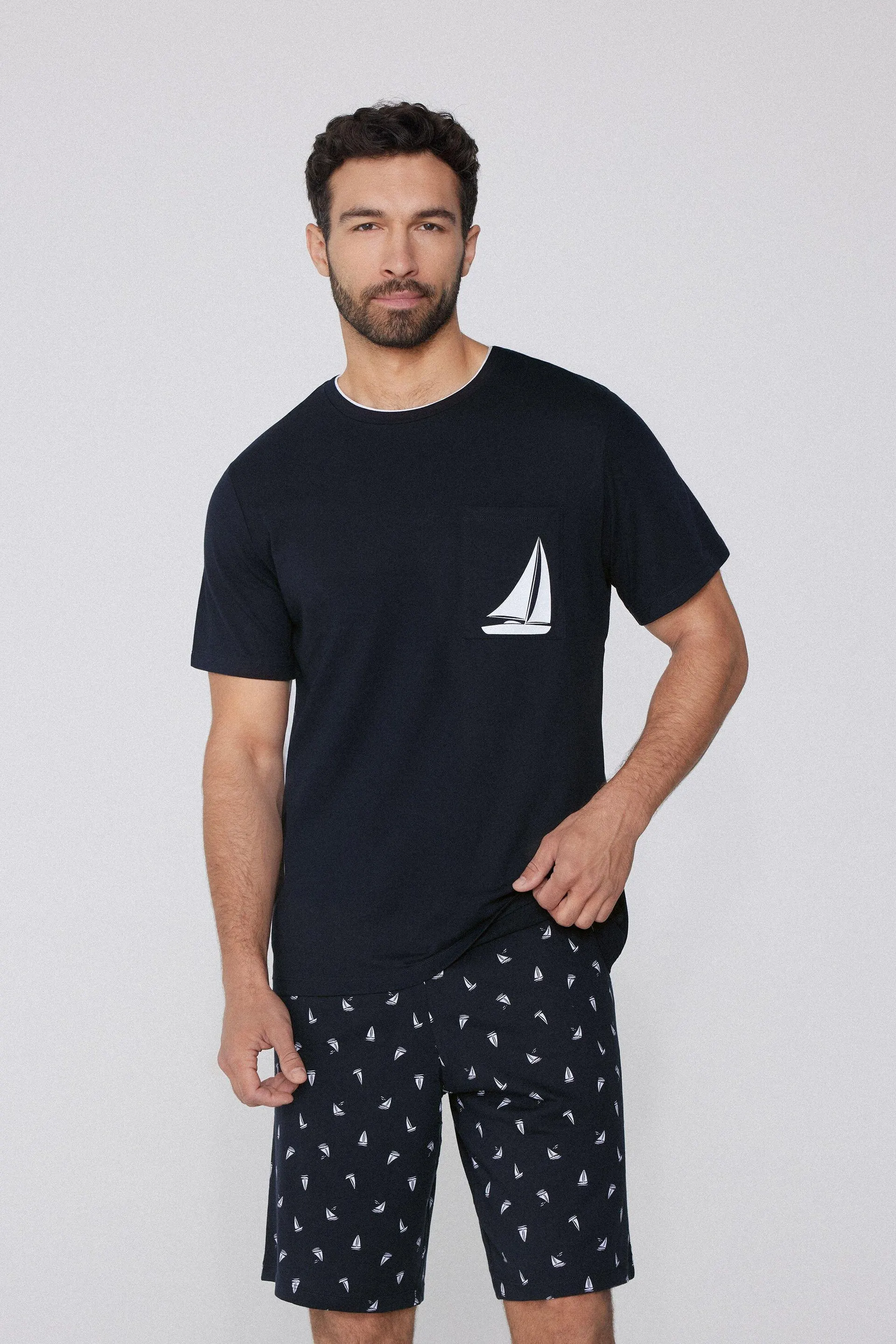 Pigiama Corto in Cotone con Stampa Barchette