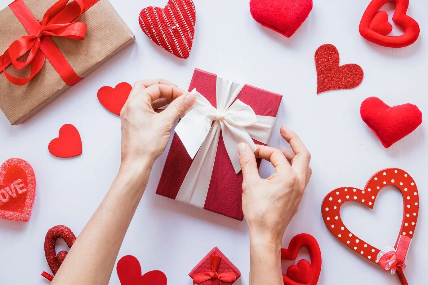 Definitive Guide to Valentine's Day Discounts: Find the Best Deals in Canada