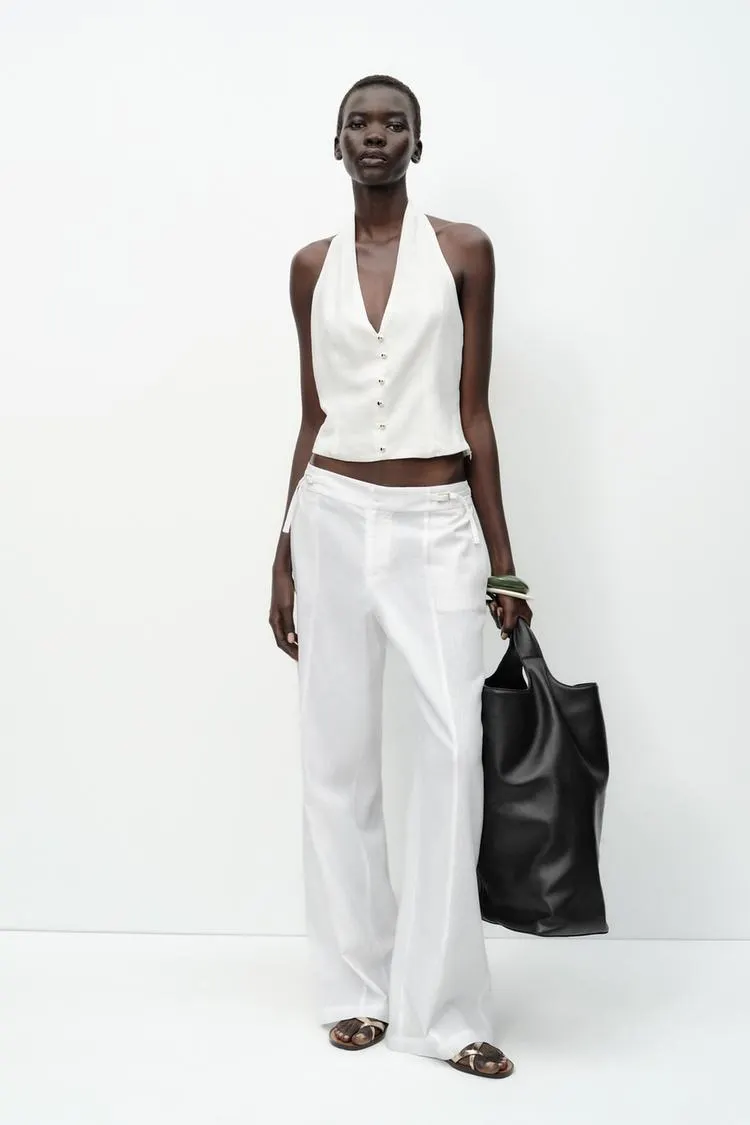 TOP CHALECO HALTER CON LINO