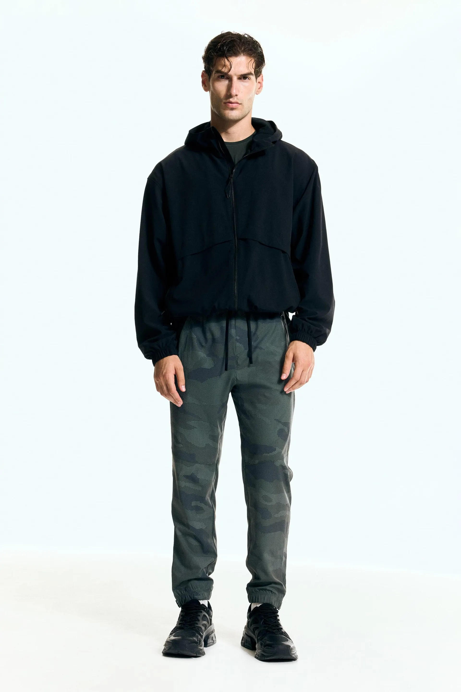 Joggers deportivos Regular Fit con DryMove™