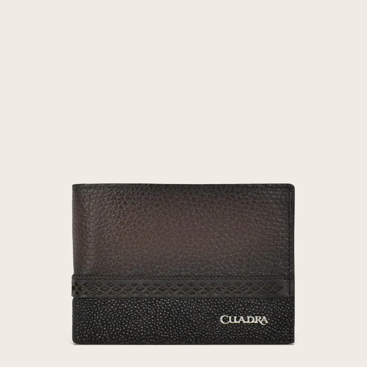 Cartera con piel genuina de mantarraya