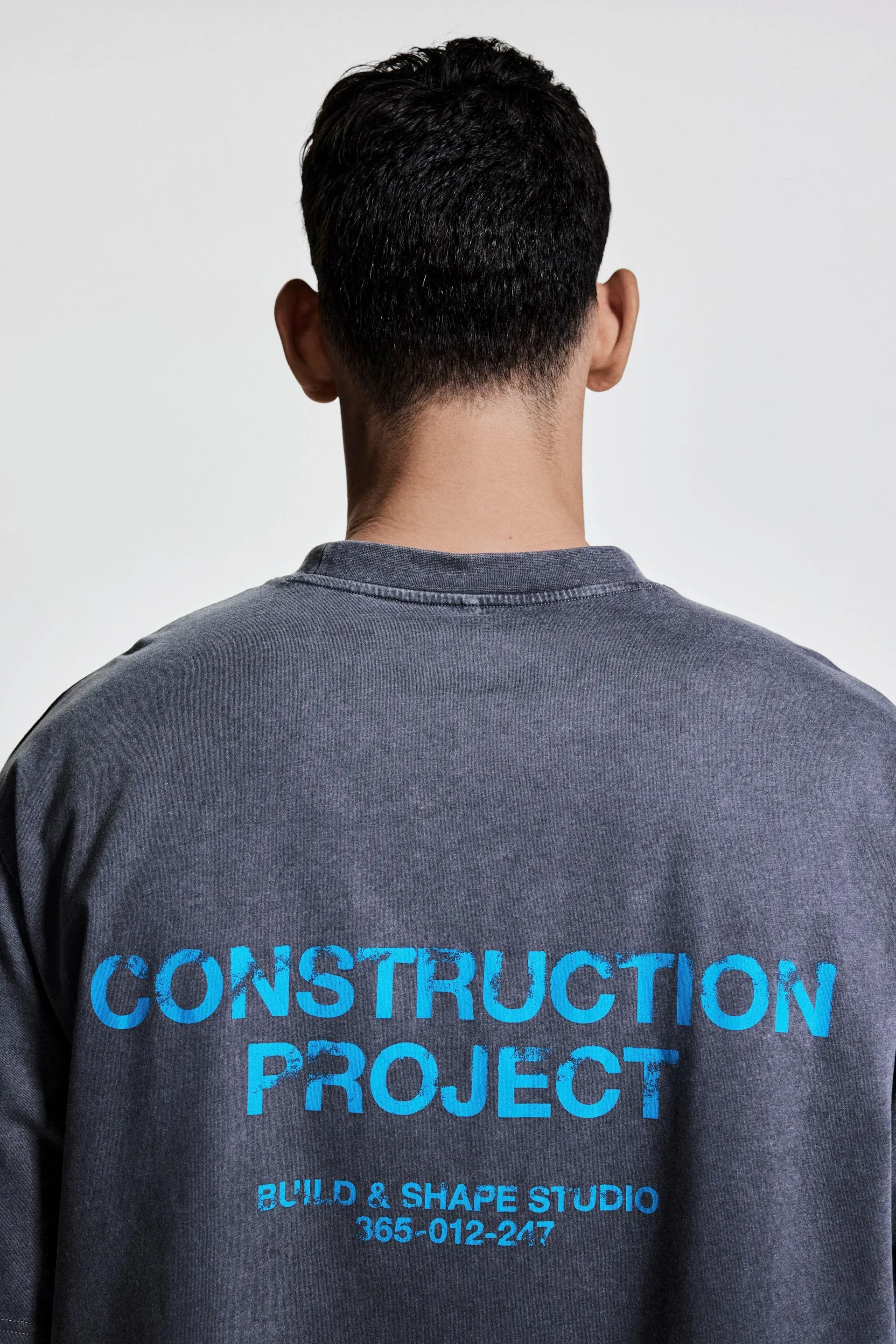 Playeras deportivas de corte cuadrado con DryMove™