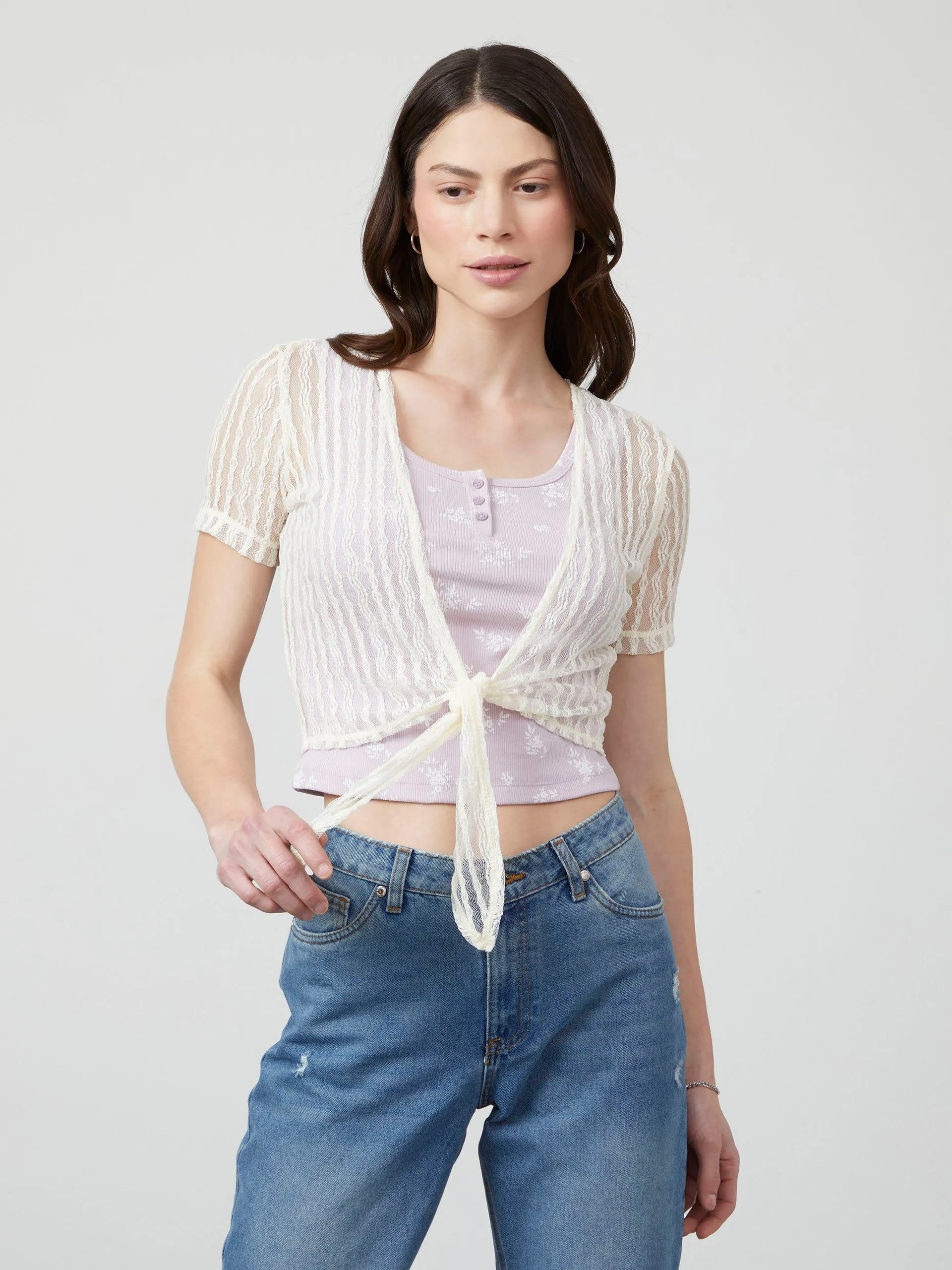 Blusa Crop Nudo al Frente Hueso