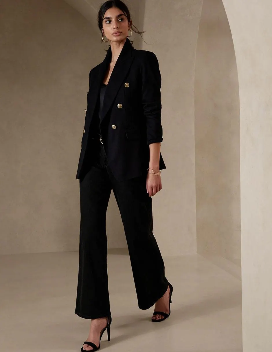 Jeans straight lavado obscuro corte cintura para mujer