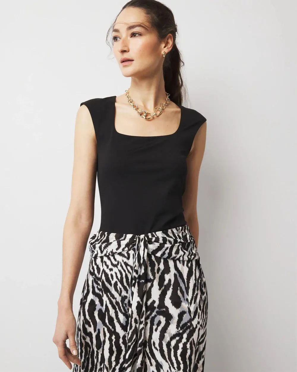 WHBMFORME ™ All Ways Stretch Square Neck Top