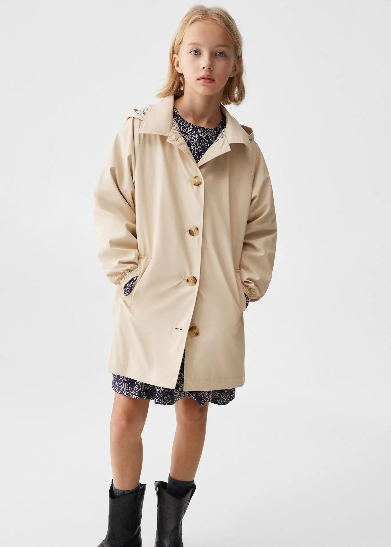 Trench impermeable capucha