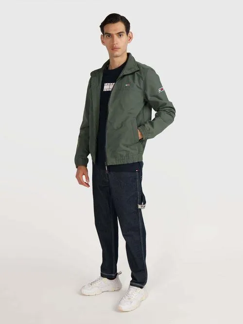 Chamarra con logo bordado de hombre