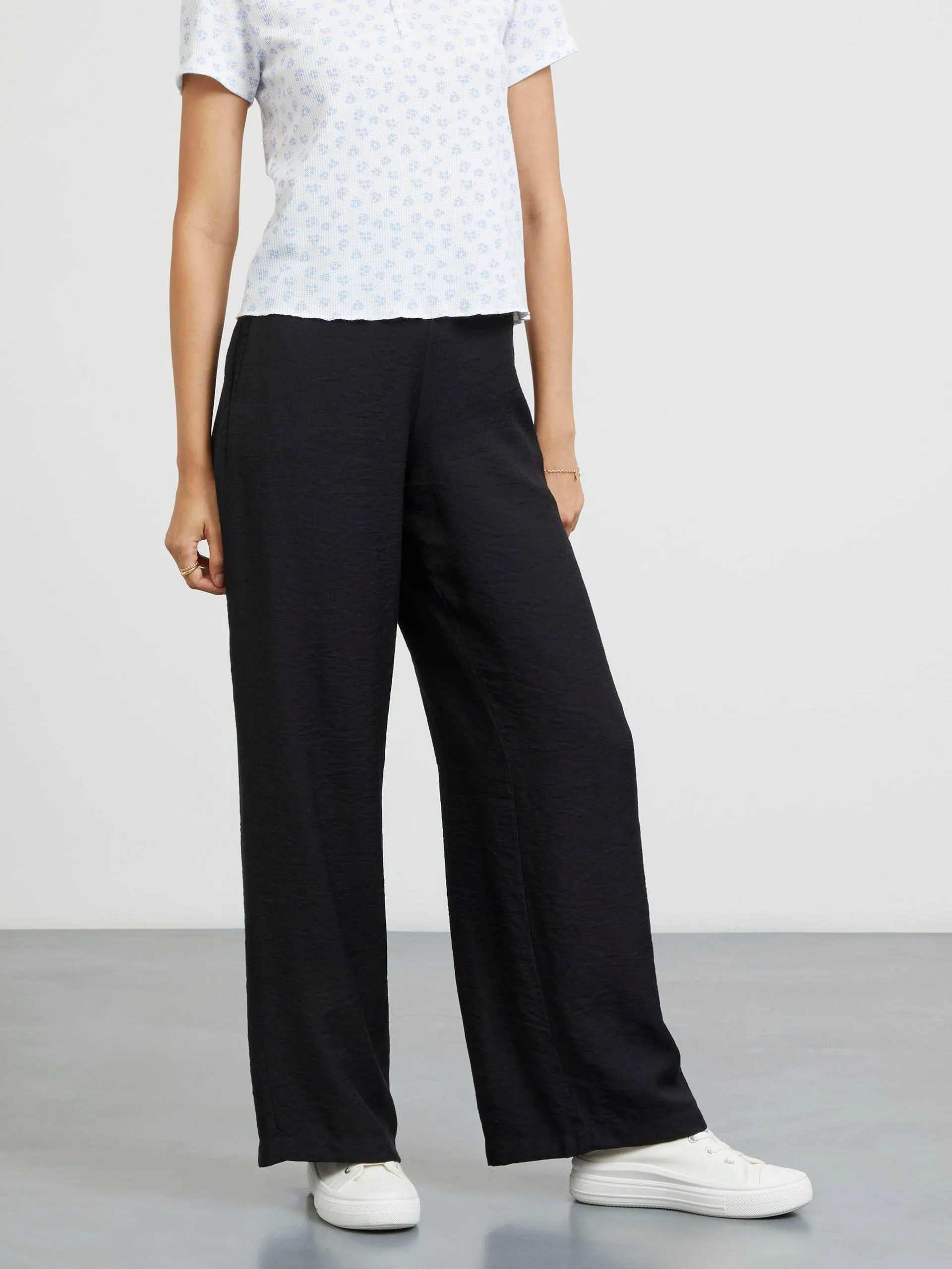 Pantalón Wide Leg con Textura