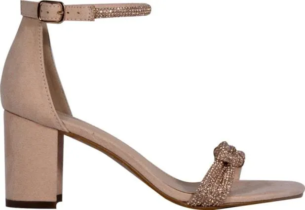 sandalia tacón ancho con pedrería