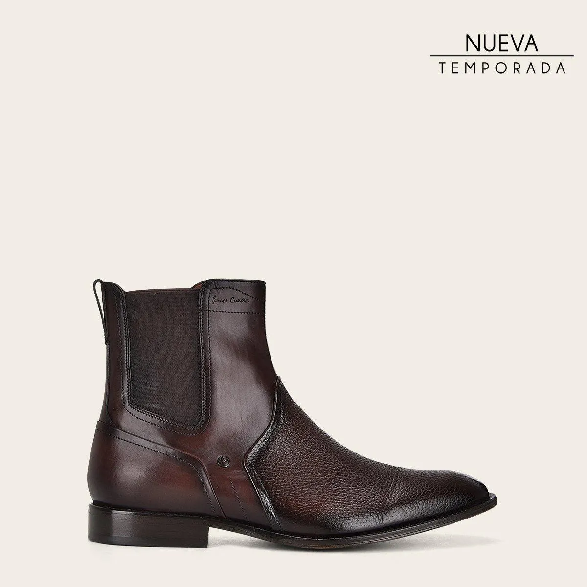 Botín de vestir en piel de venado.