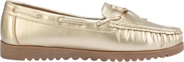 mocasín metálico con moño