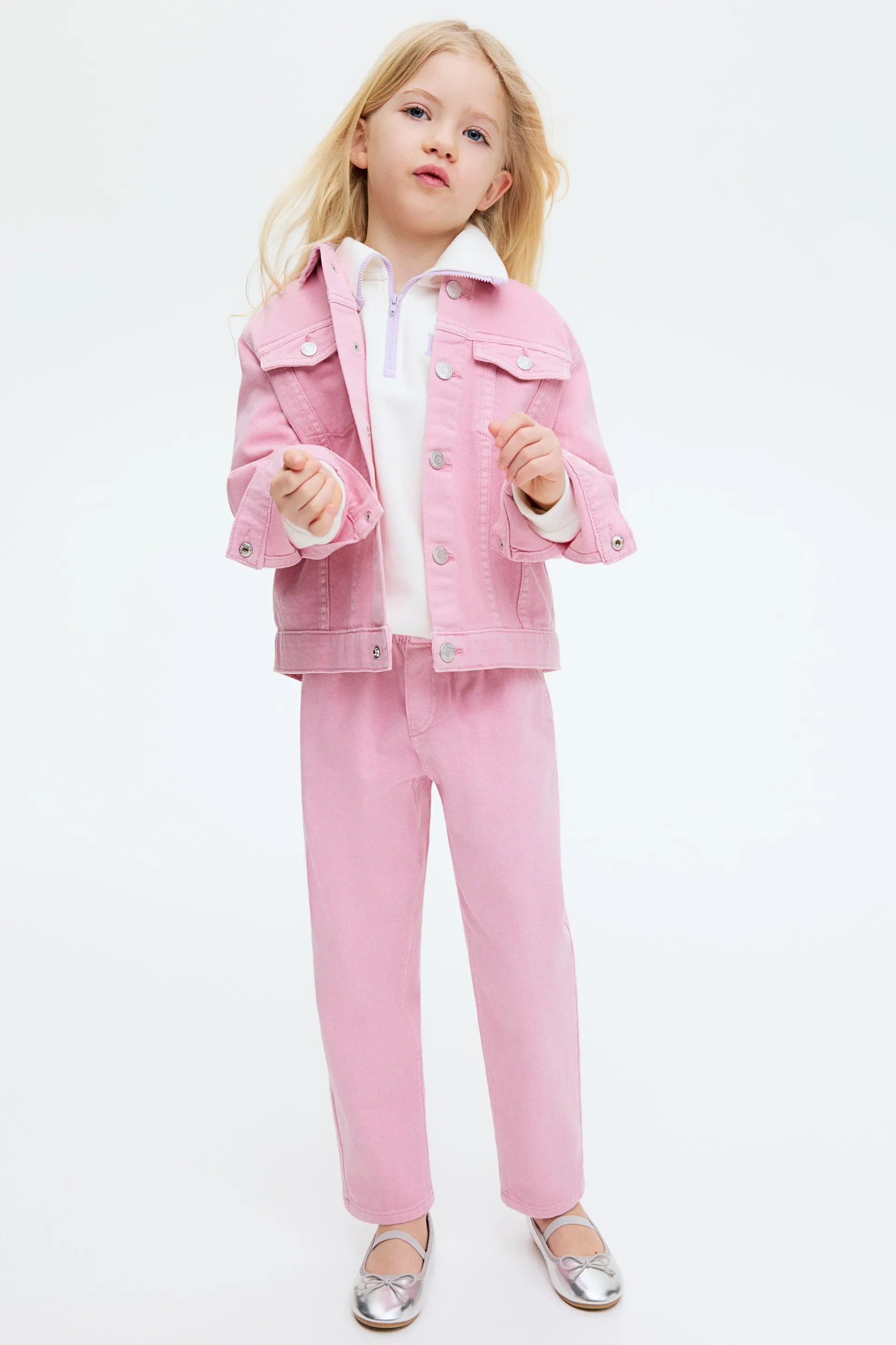 Loose Fit tapered Jeans