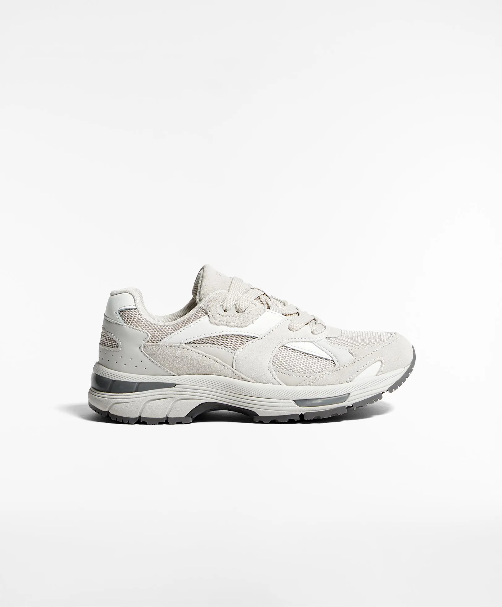 Tenis estilo running