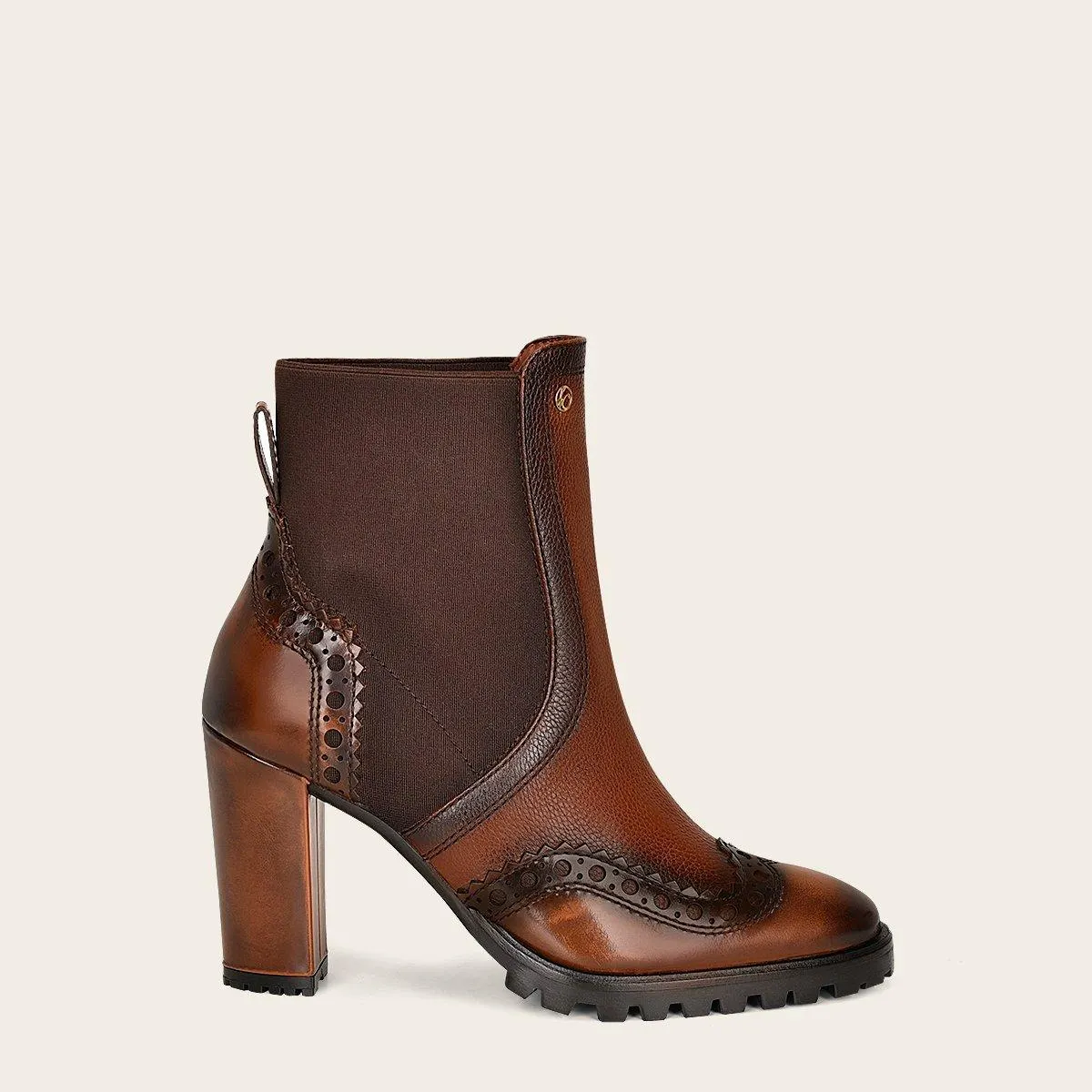 Botín para dama en piel genuina.