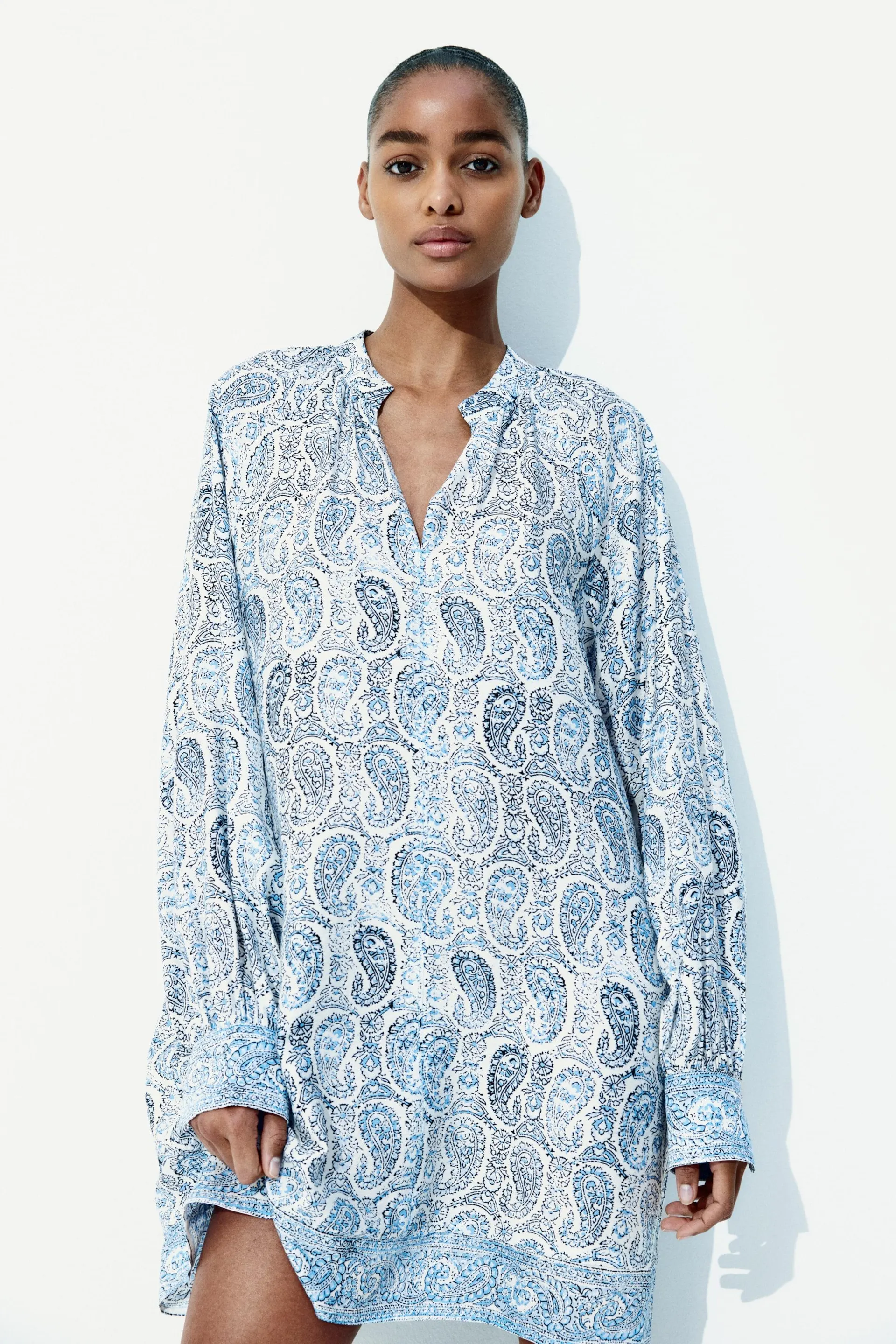 Vestido túnica con cinturón