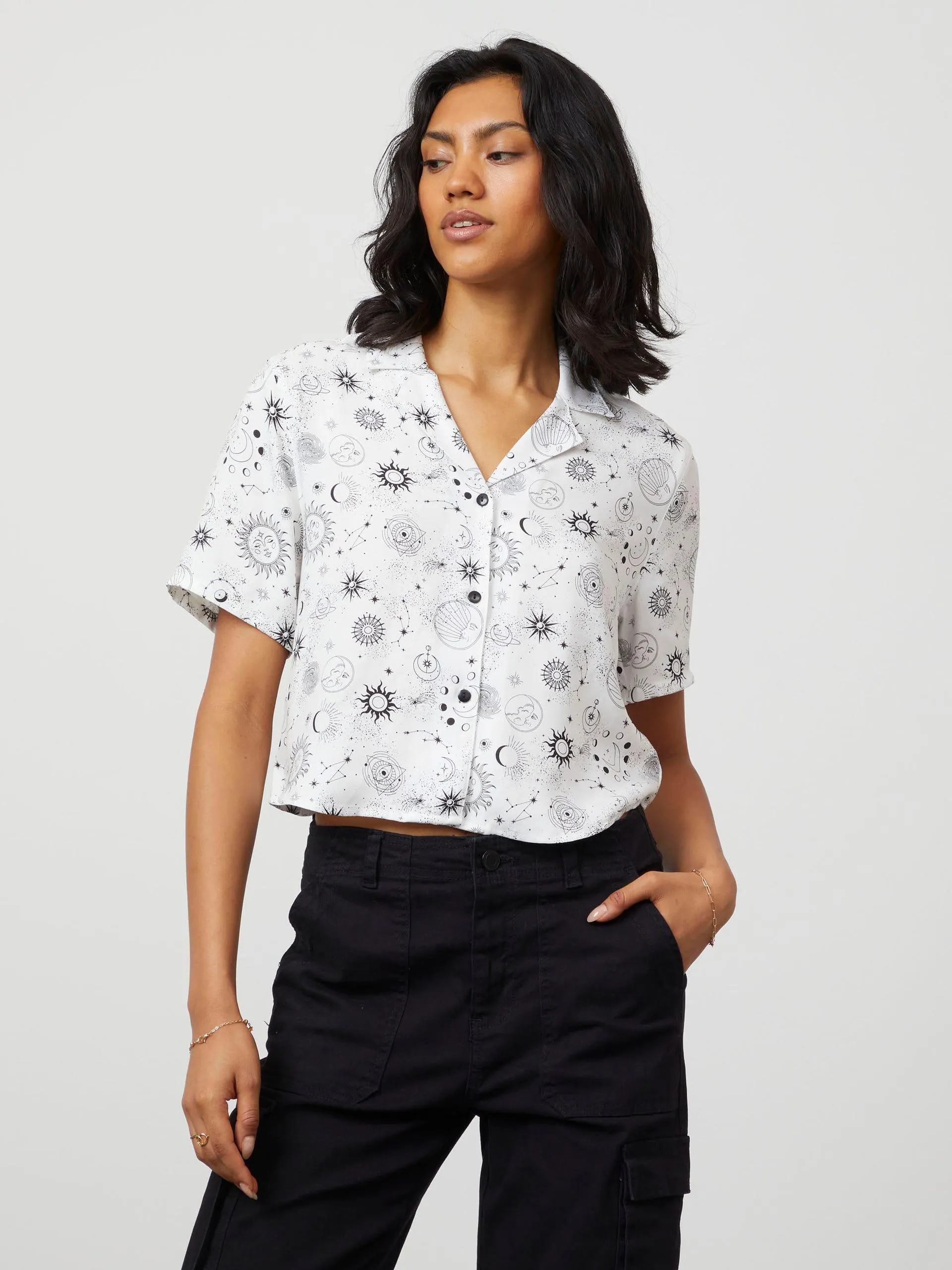 Camisa Manga Corta Resort Estampada Blanca