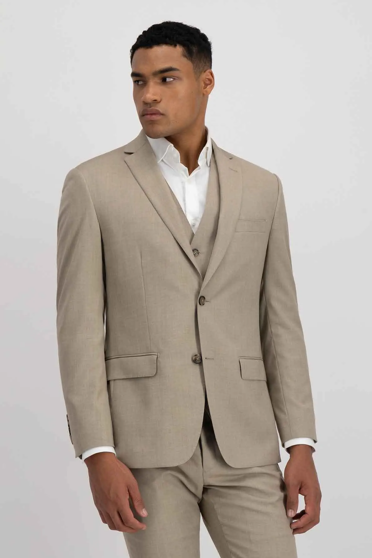 Traje Trío Beige Roberts Red Slim Fit