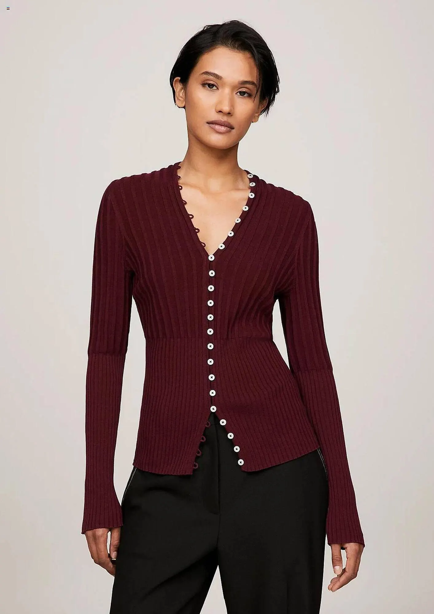 Catálogo de Catálogo Tommy Hilfiger 1 de diciembre al 31 de diciembre 2023 - Pagina 12