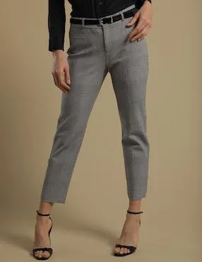 Pantalón petite slim para mujer