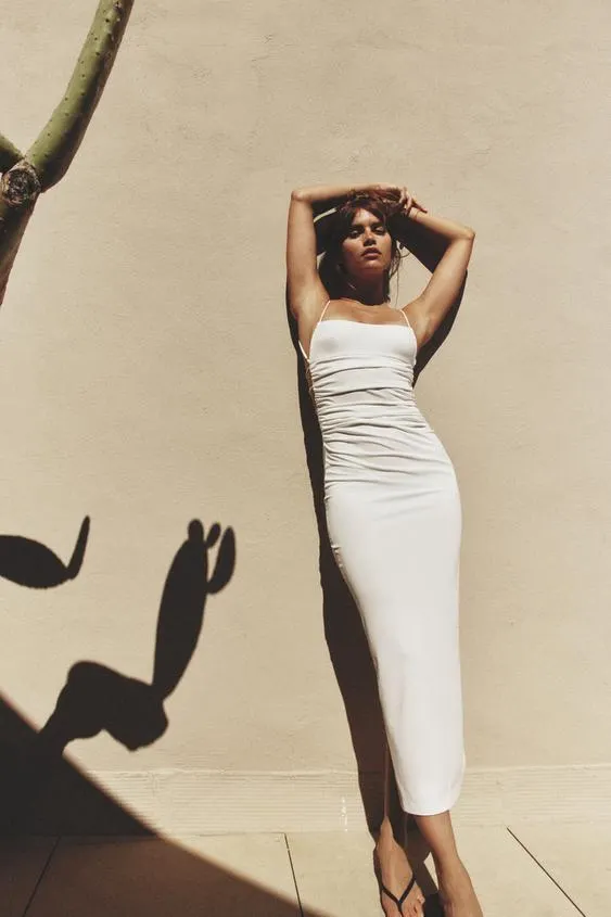 VESTIDO DRAPEADO ESPALDA DESCUBIERTA