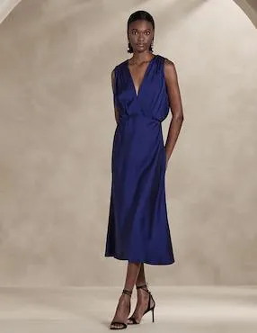 Vestido midi de fiesta escote medio