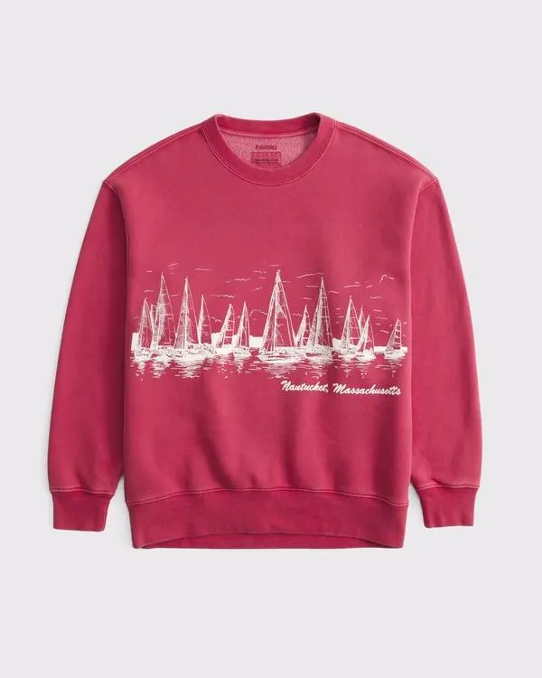 Nantucket Graphic Oversized Sunday Crew