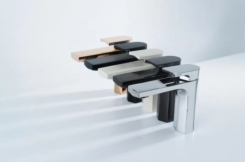 Monomando corto para lavabo INOX Negro